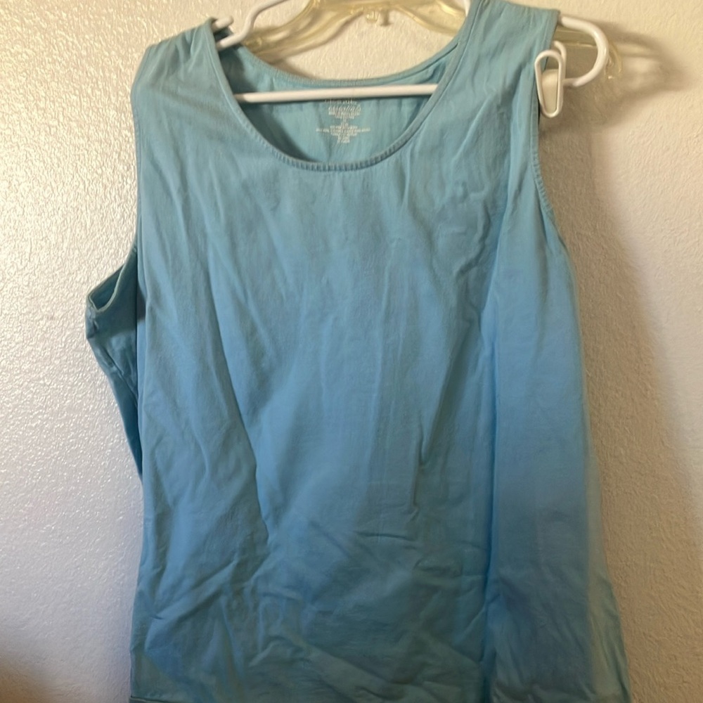 FINAL MARKDOWN Liz & me tank top 2x